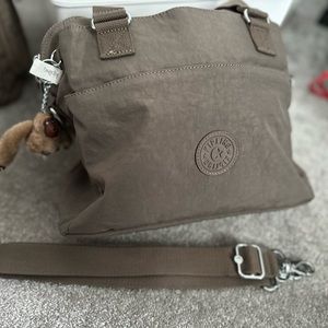 Kipling Felicity Nylon Shoulder Bag/ Travel Purse Adjustable Strap Slip Pockets